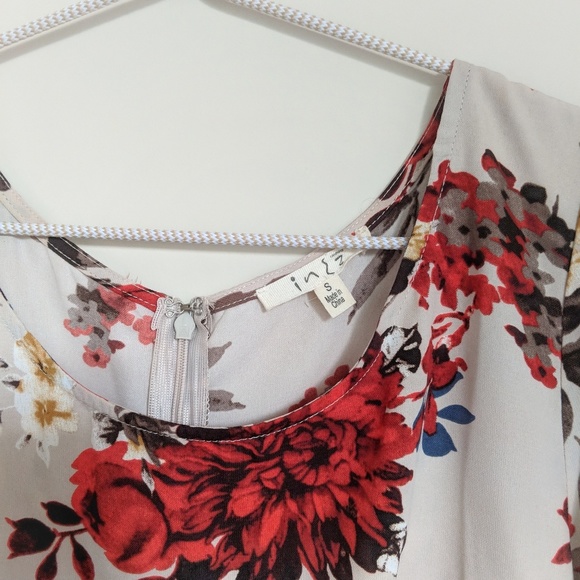 Summer SALE Floral Red Blue Dress, Mid length, Size Small, Long Sleeve Puff - Picture 4 of 8